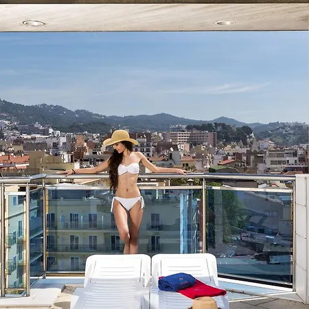 Blau By Marsol Lloret de Mar