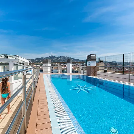 Blau By Marsol Lloret de Mar