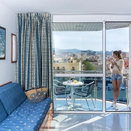 Blau By Marsol Apartment *